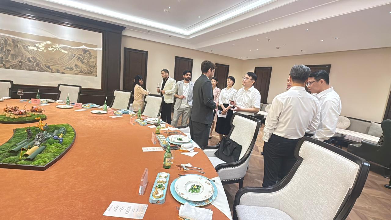 Bilateral Commercial Reception & Banquet Discussions